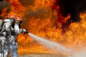 « Il a parlé du feu à une IA avant de le déclencher » : un ex-chauffeur d’Uber accusé d’avoir provoqué l’incendie des Palisades, une affaire judiciaire inédite mêlant intelligence artificielle et crime