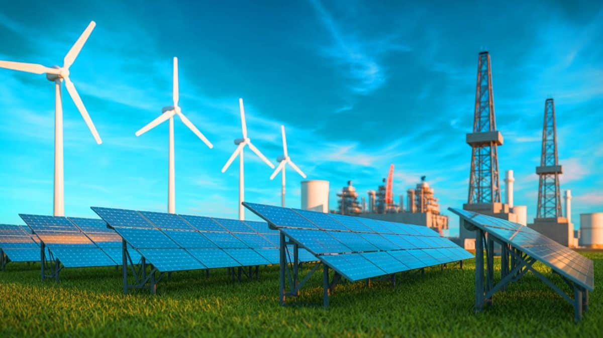 « TotalEnergies trahit sa promesse » : l’ONG accuse après 7,5 milliards $ coupés des énergies bas carbone au profit du pétrole et du gaz Illustration de la stratégie de TotalEnergies visant à augmenter la production énergétique tout en réduisant les investissements.