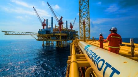McDermott décroche un contrat majeur au Brunei : un projet gazier qui pourrait transformer l’économie locale Illustration de McDermott renforçant sa présence en Asie-Pacifique avec un contrat gazier stratégique au Brunei.